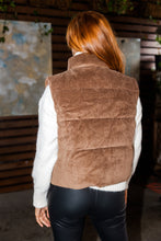Load image into Gallery viewer, CORDUROY PUFFER VEST - BROWN
