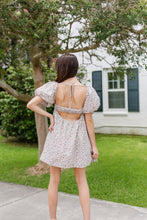 Load image into Gallery viewer, JUNIE FLORAL DRESS
