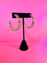 Load image into Gallery viewer, DIAMOND FLOWER HOOPS
