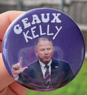 GEAUX KELLY BUTTON